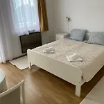 Global Apartmanhaz 3* Vonyarcvashegy
