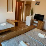 Global Apartmanhaz Bed & Breakfast