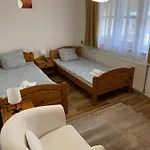 Global Apartmanhaz