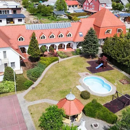Bed & Breakfast Global Apartmanhaz