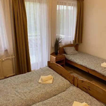 Global Apartmanhaz Vonyarcvashegy