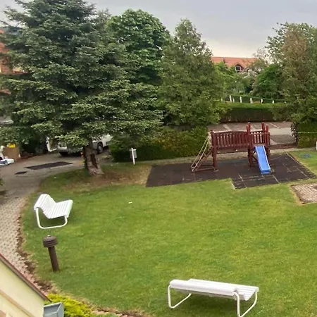 Bed & Breakfast Global Apartmanhaz *